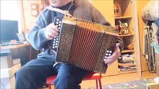 Manus Lunny's Terracotta Plower Pop played by Clive Williams on Melodeon