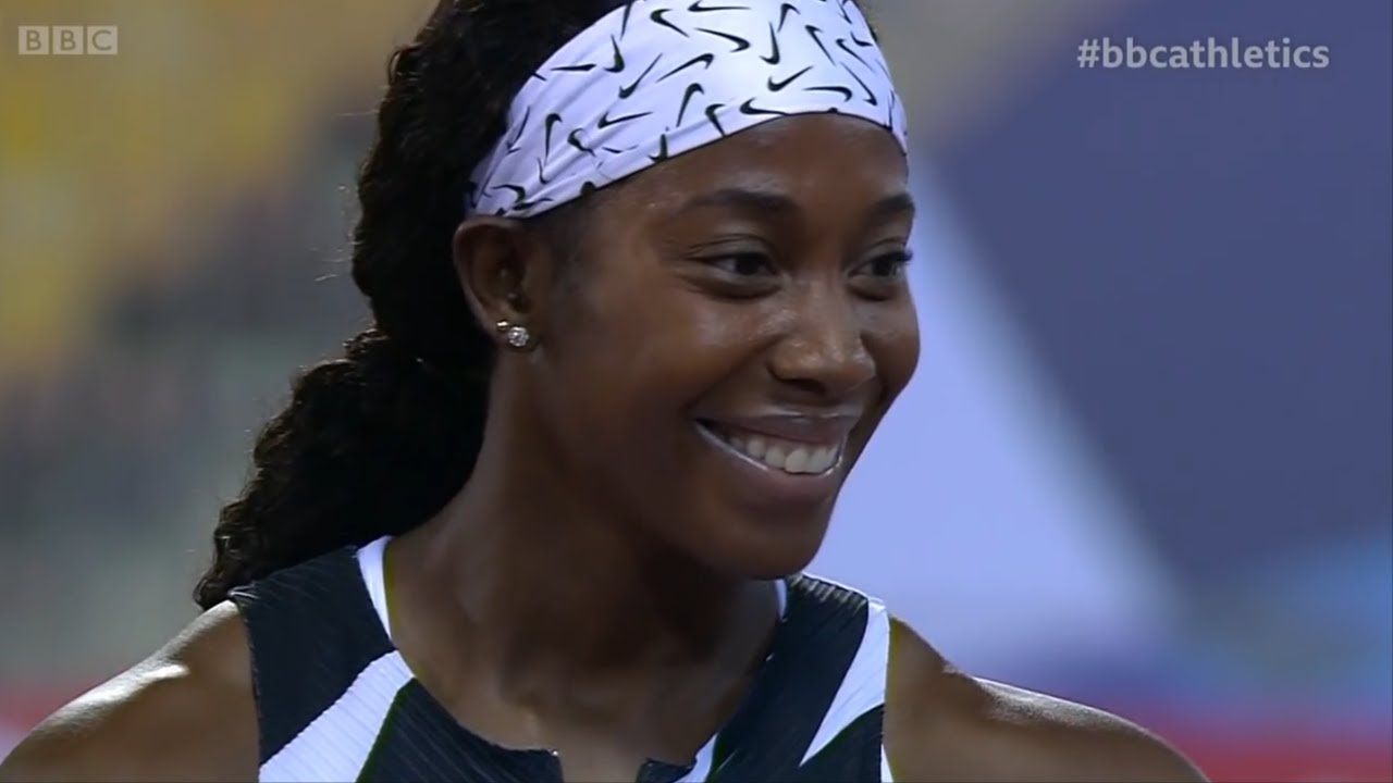 Fastest Woman Alive Shelly Ann Fraser Pryce Clocks 1063seconds In Kingstons 100m Sprint Youtube