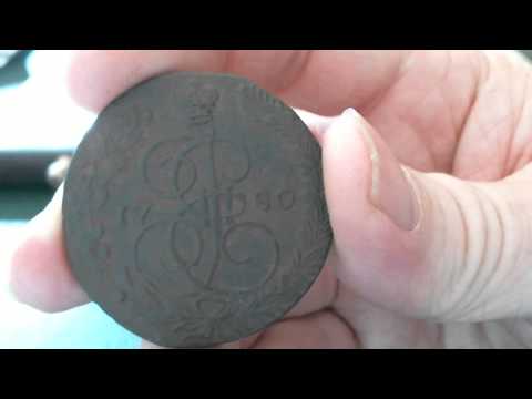 Video: Ano Ang Haluang Metal Na Gawa Sa Mga Russian Coin?