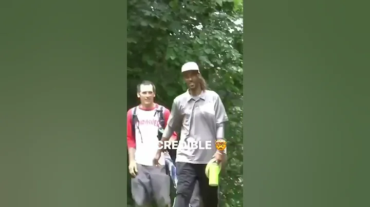 Still can’t get over this 850-foot disc golf shot 😱 #shorts