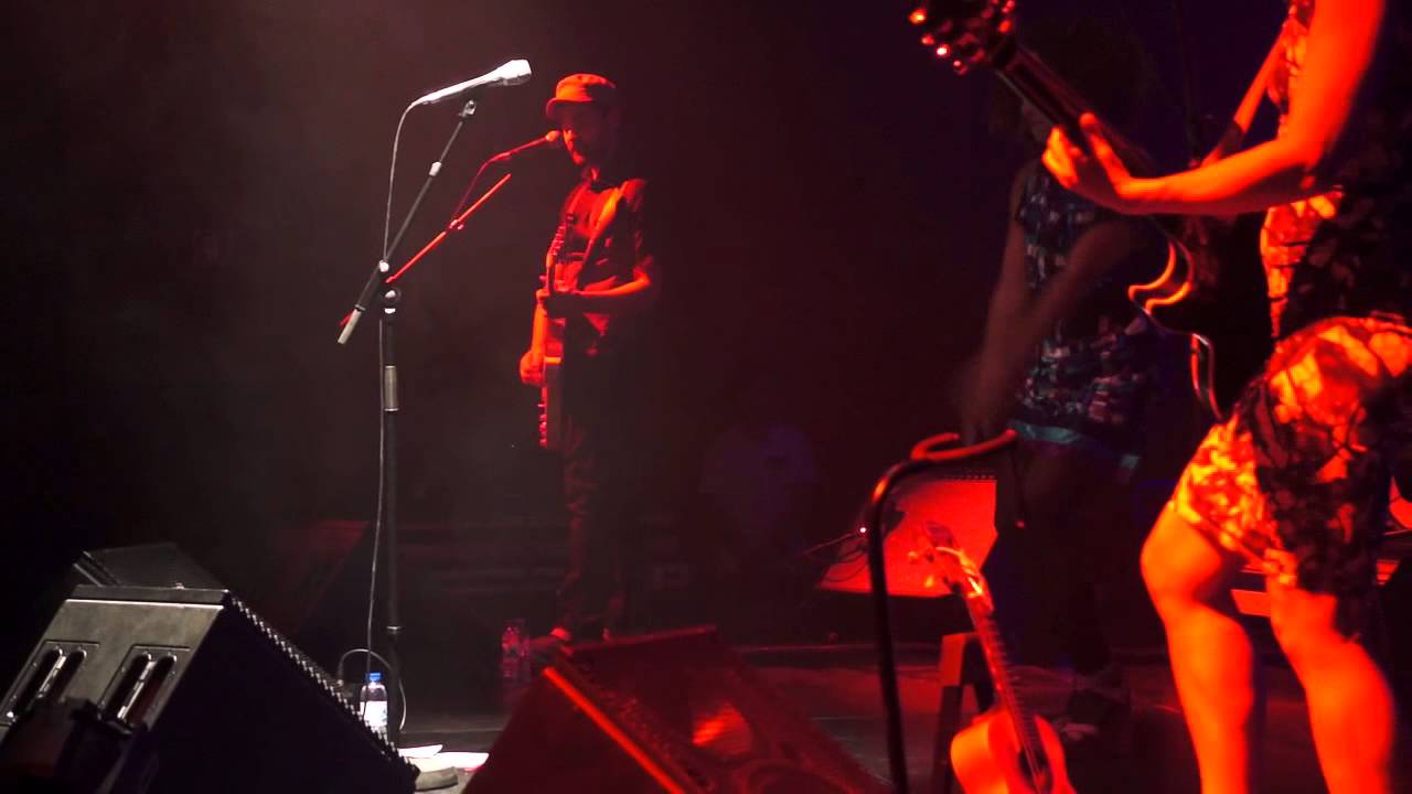 Anelis Assumpção ao vivo n'O Porto, Portugal - You don't love me (Dawn Penn) - YouTube Scubidu Music