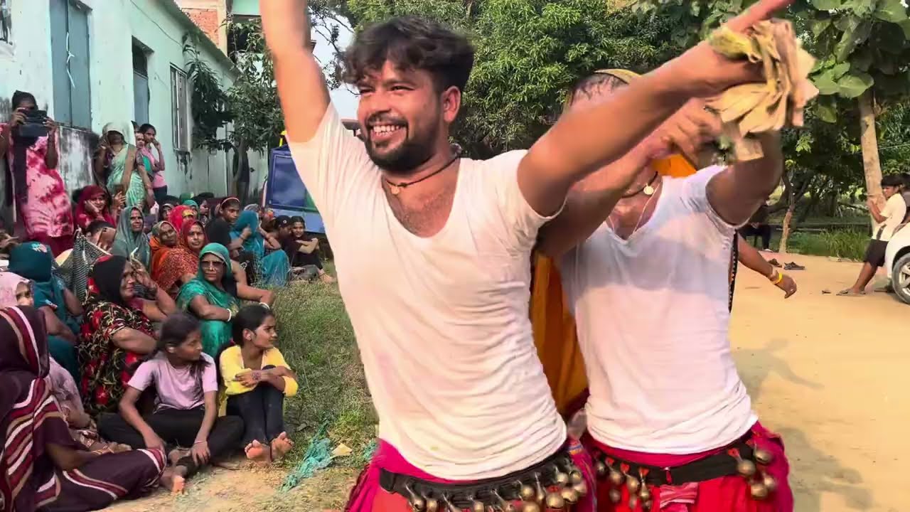 कवनों दीनवा शिकार हो 