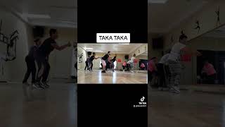 TAKA TAKA - ZIN 105 - DEMBOW - DANCEHALL - ZUMBA FITNESS #fitness #dance #zumbafitness