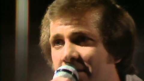 Jerry Naylor - Is This All There Is To A Honky Tonk