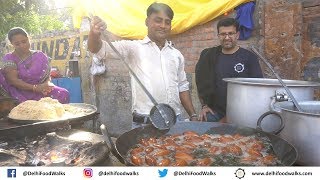 Allahabad Food Tour - Makhan ke ANDE - SAKODA (Spicy Pakoda) - Gulab Jamun (Allahabadi RASGULLA) 2/2