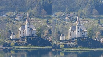 Olympus M.Zuiko 60 mm Macro vs. Sigma 56 mm F1.4  (on Panasonic GH5s)(4K)