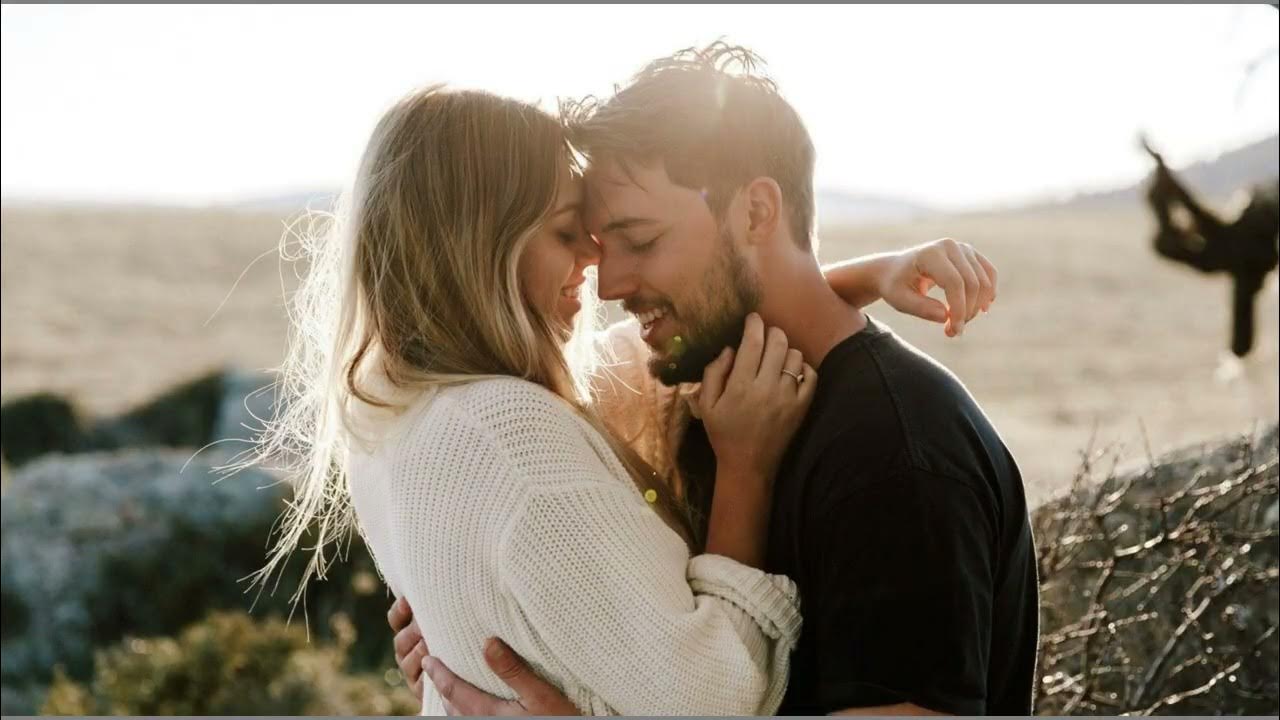 100 его отношение. Мужчина и женщина любовь. Девушка и мужчина в ресторане. Трепетное отношение это. В гармоничной паре после 30.