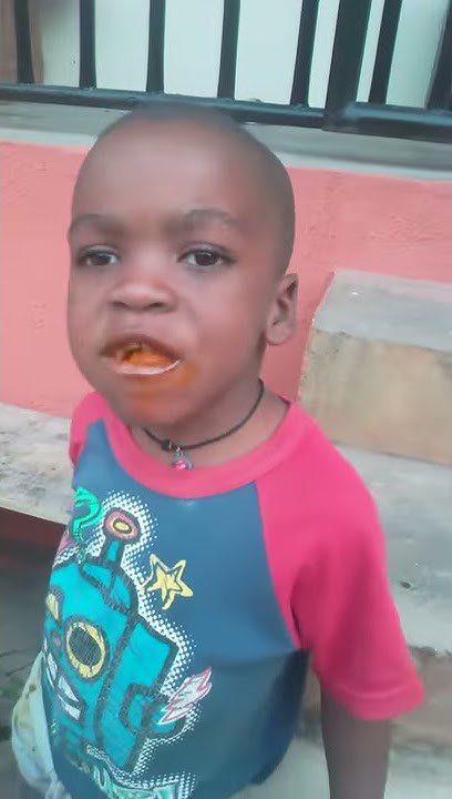 african-child-eating-yam-and-oil-youtube