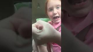 How to bend one part of your middle finger if you don’t know it!!!