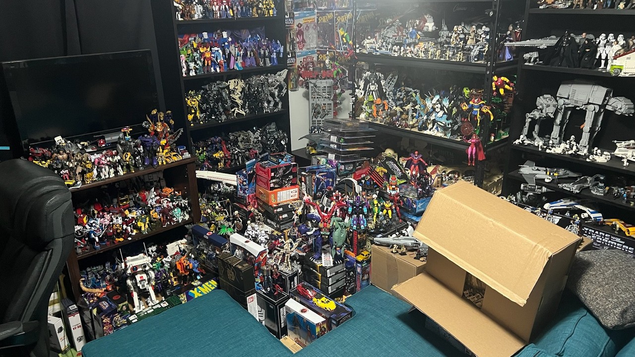 Cleaning up my DISGUSTING toy collection