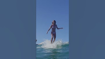Thumbnail of Kelis Kaleopaa cruising through Waikiki