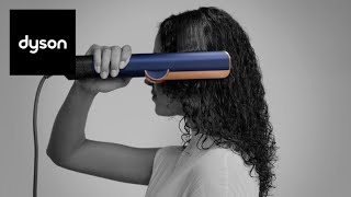 Discover the Dyson Airstrait™ straightener. A new way to straighten.