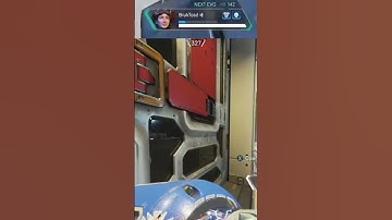 POV: your teams dead and you suddenly become him 😂 #gaming #viral #twitch #gamer #apexlegends #apex