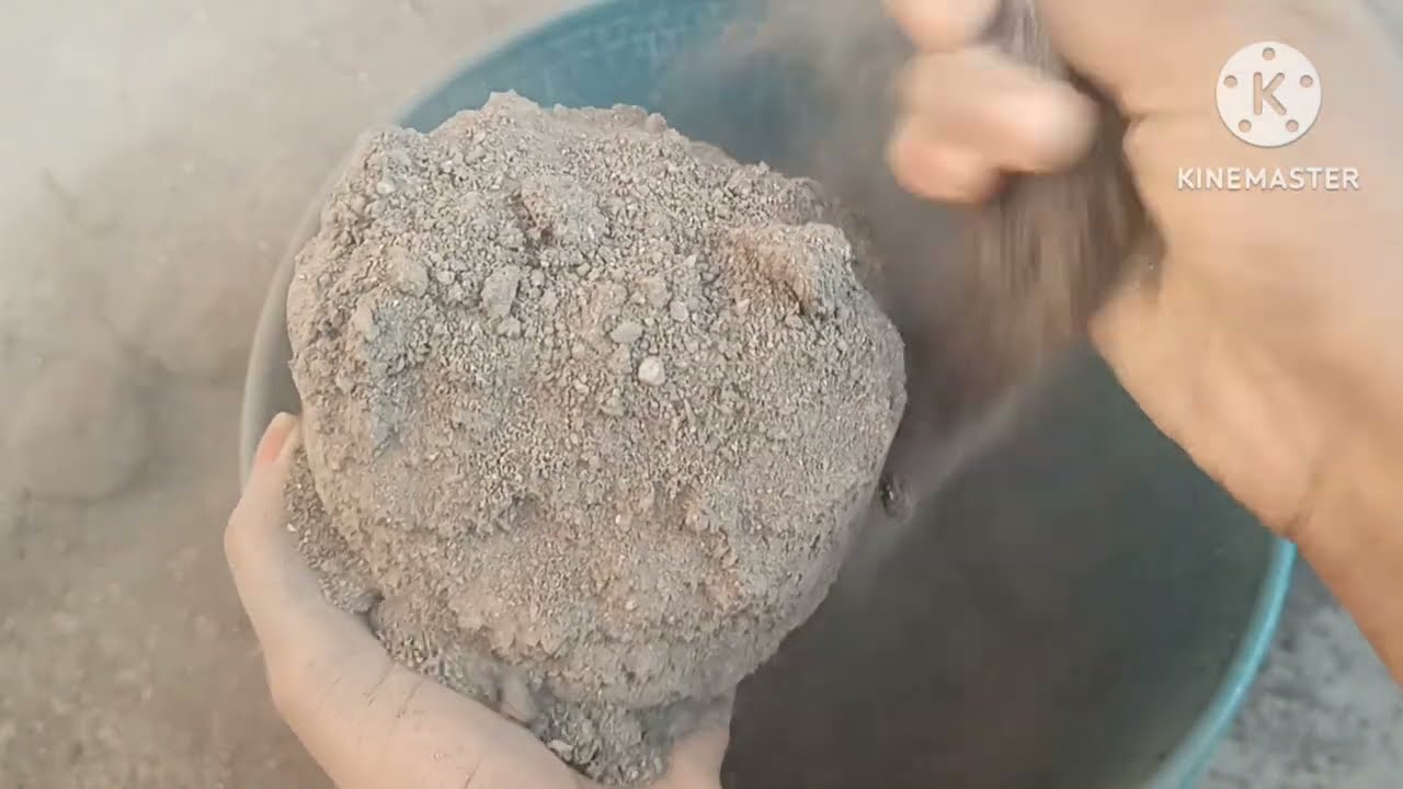 #gritty sand cement dry curmling in backet and # dust play #asmrvideos #satisfying 