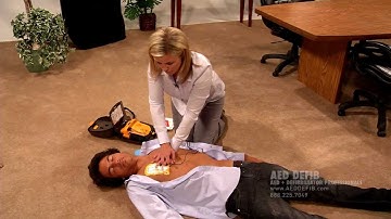 LIFEPAK CR Plus: AED DEFIB Demonstration Video