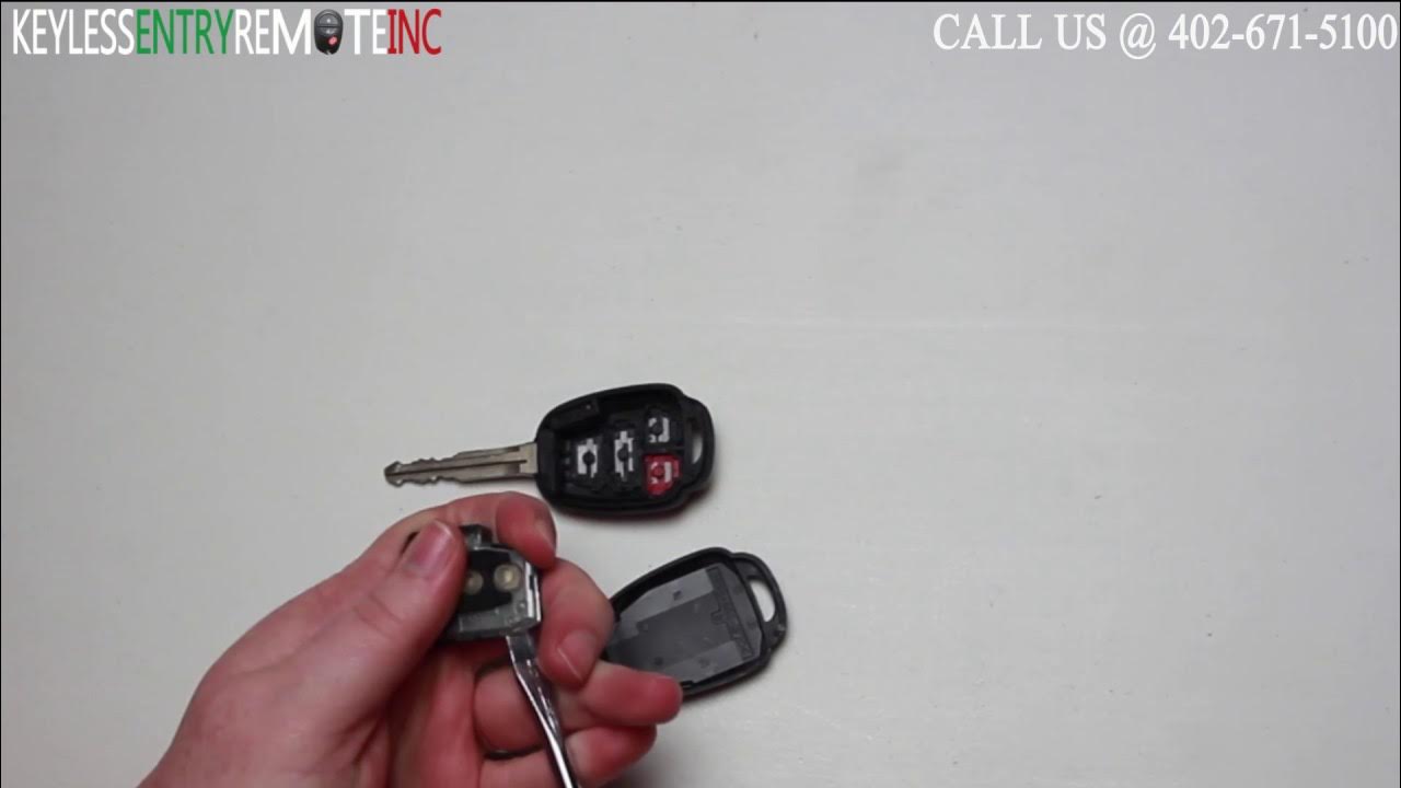 How To Replace A 2014 - 2018 Toyota Corolla Key Fob Remote Battery