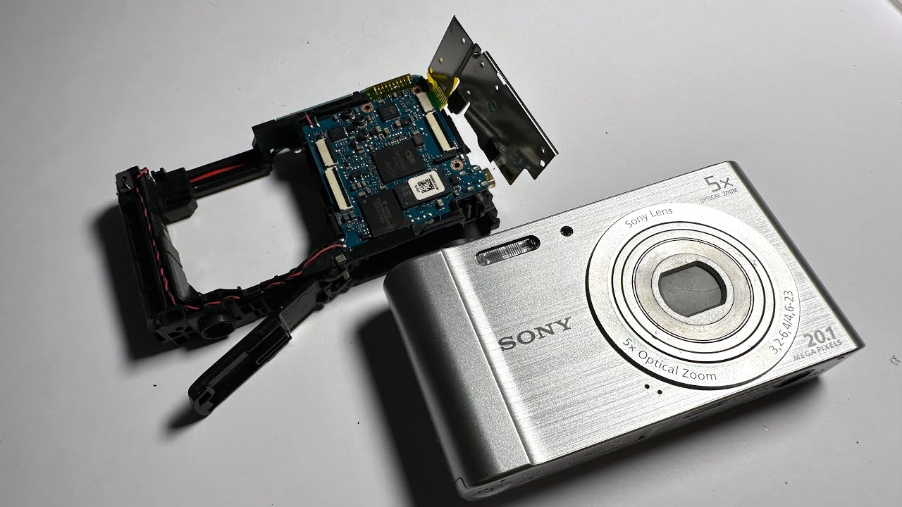Replacing electronics in a Sony Cyber shot DSC W800 digital camera