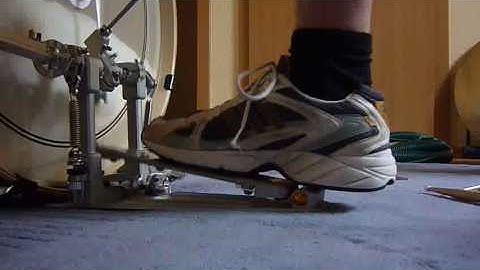 Bass Drum Technique Demonstration - How to get into ankle motion?