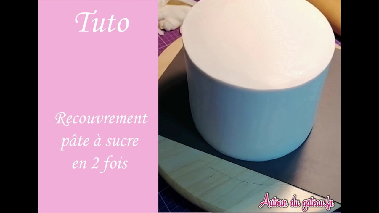 Recouvrir en 2 fois un gâteau en pâte à sucre avec angles droits parfaits – Tuto Cake Design