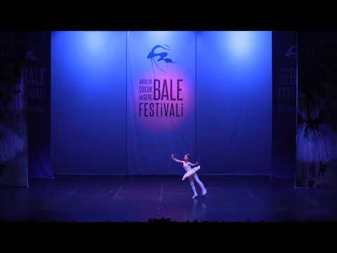 ABF2017 - Yasemin Leonova Yılmaz - Paquita variation - 7-10 y.o.