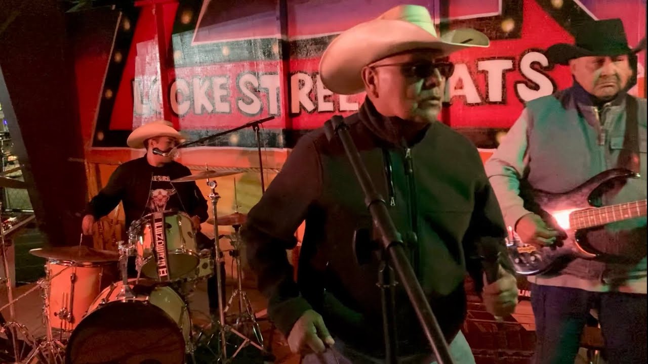 FENDERS 2 Locke St. Eats, Farmington NM. 10/29/2022. YouTube