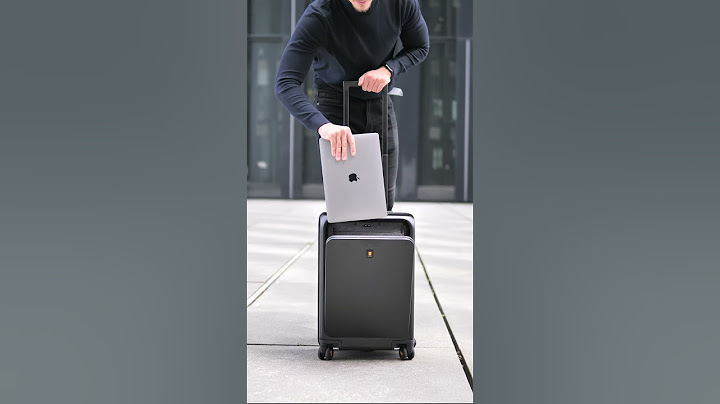 Perfect Travel Gear for Business! 💼 Road Runner Carry-On + Laptop Ready! #level8luggage