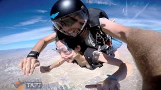 Qiwei Chen Skydive Taft.