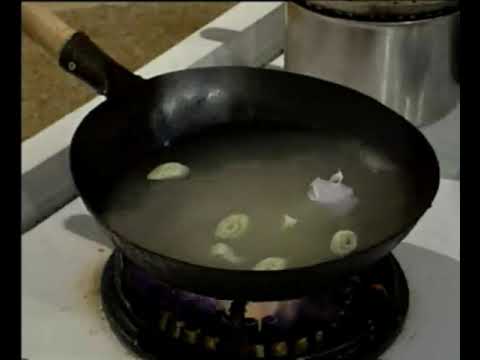 Eight cooking systems in China Shandong cuisine中国八大菜系鲁菜 五香酱鸡 Remember to subscribe and like记得订阅点赞