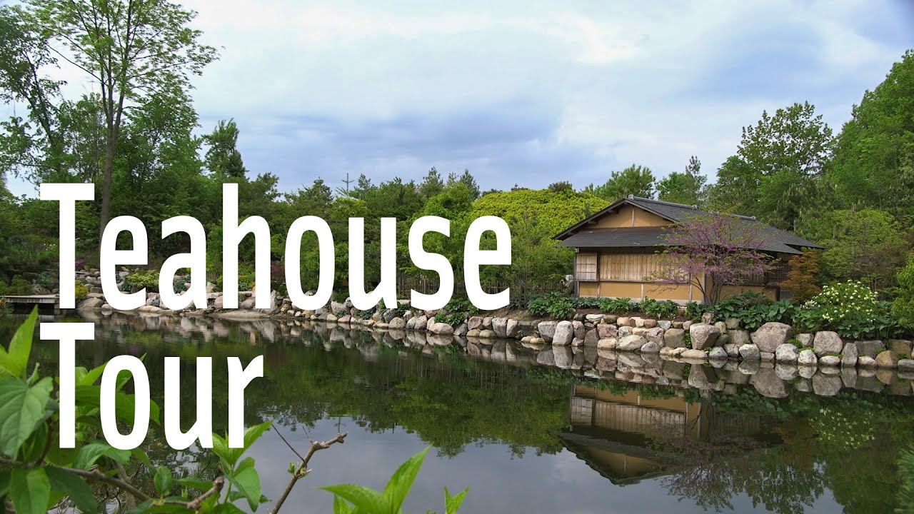 Совершите экскурсию по чайному домику в японском саду Ричарда и Хелен Девос.