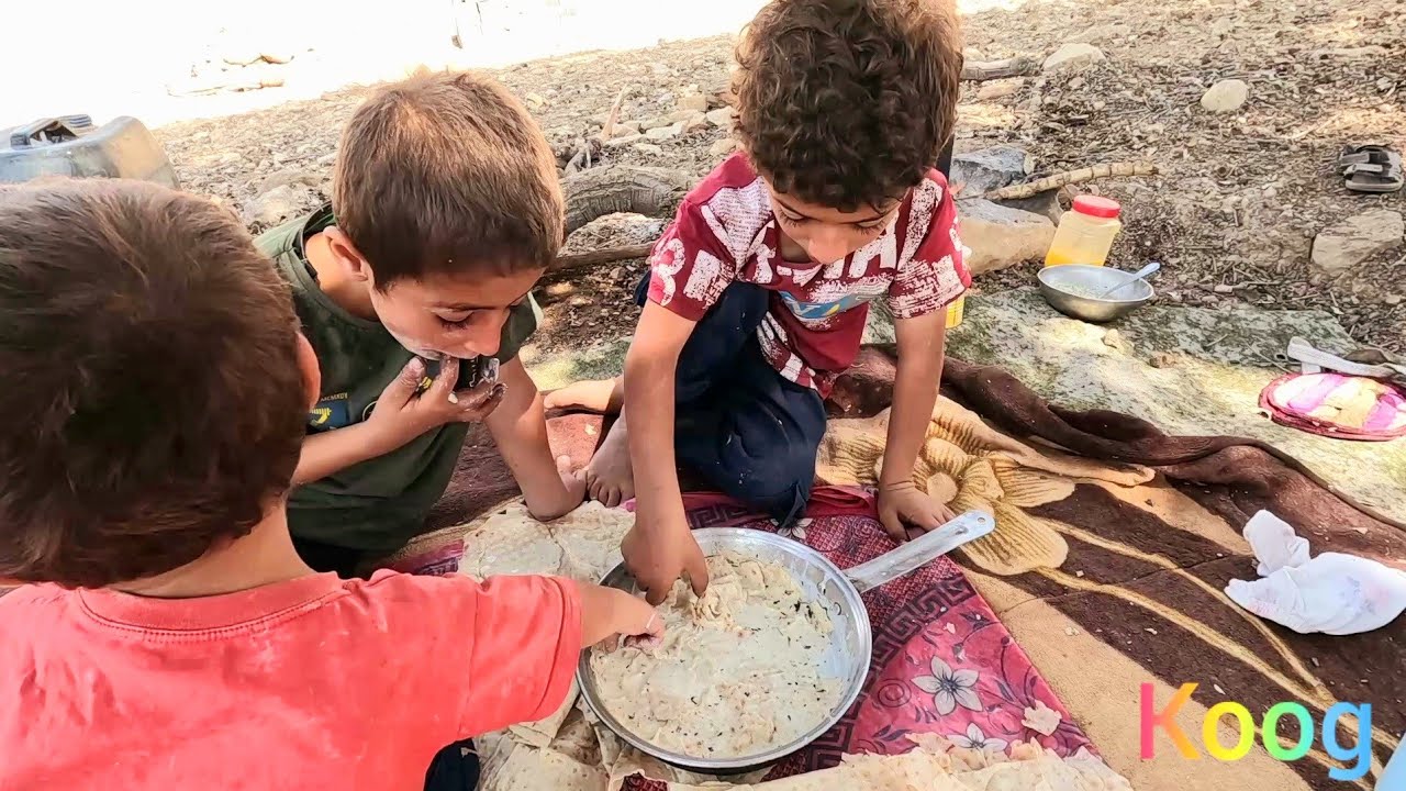 The nomadic life of a single mother and 4 children, preparing local curd food and building a room