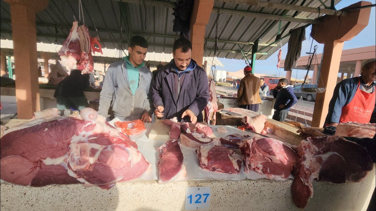 🇲🇦مباشرة من سوق جمعة كسير نقدم لكم أتمنة اللحوم حمراء تاريخ تصوير 20/12/2024