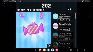 Playing candy clicker