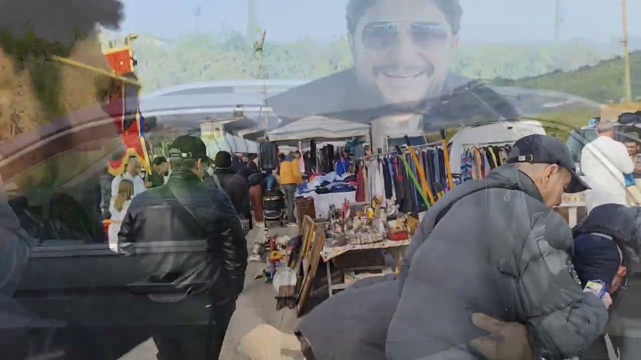 Domenica al mercatino dell'antiquariato 