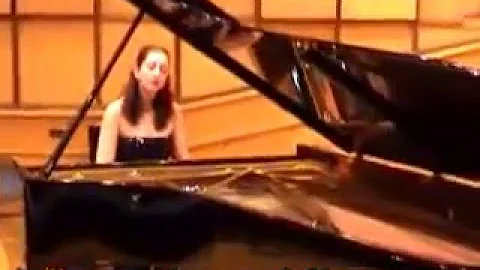 Liszt Sonetto del Petrarca N104 plays by Elena Gantchikova piano