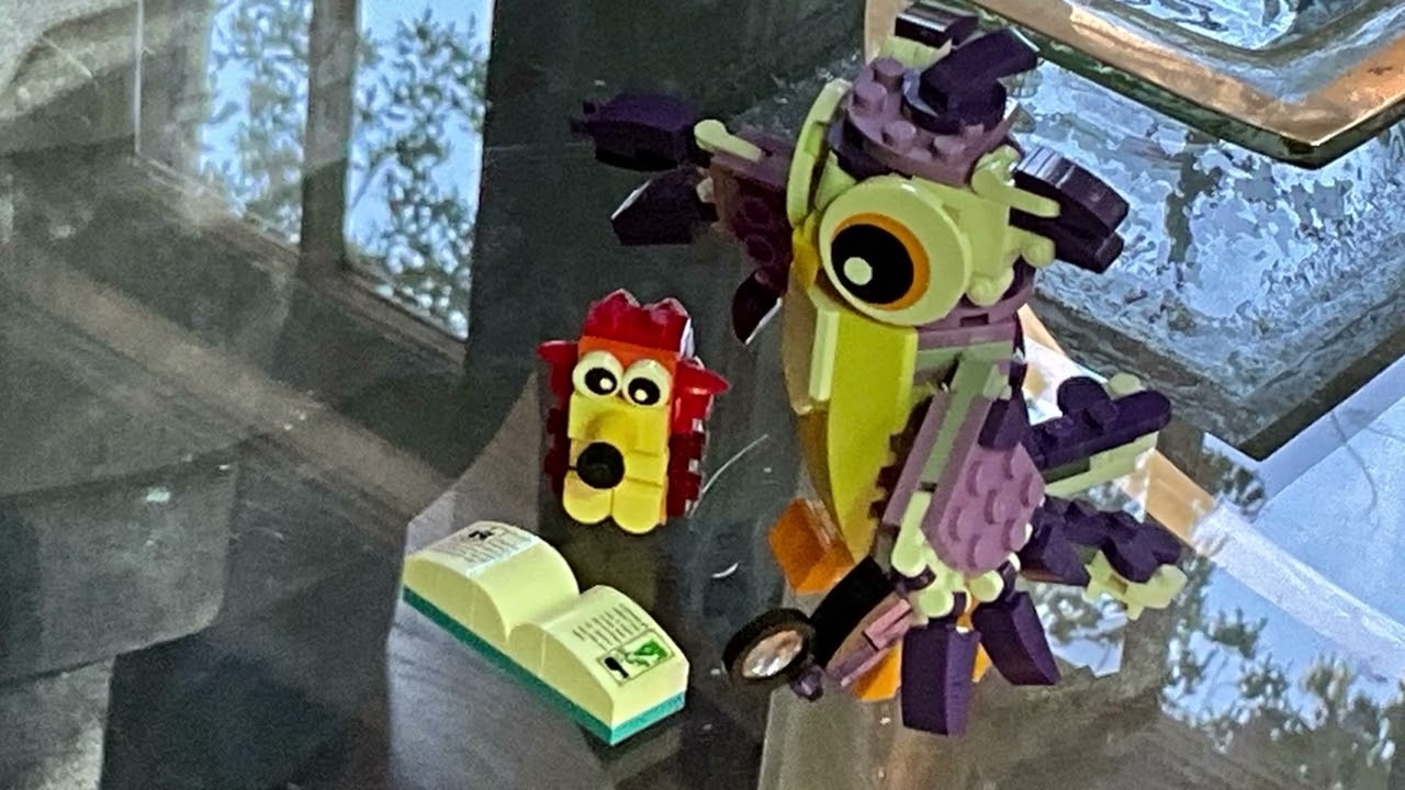 Timelapse Building one of the LEGO 3 In 1 Animals.