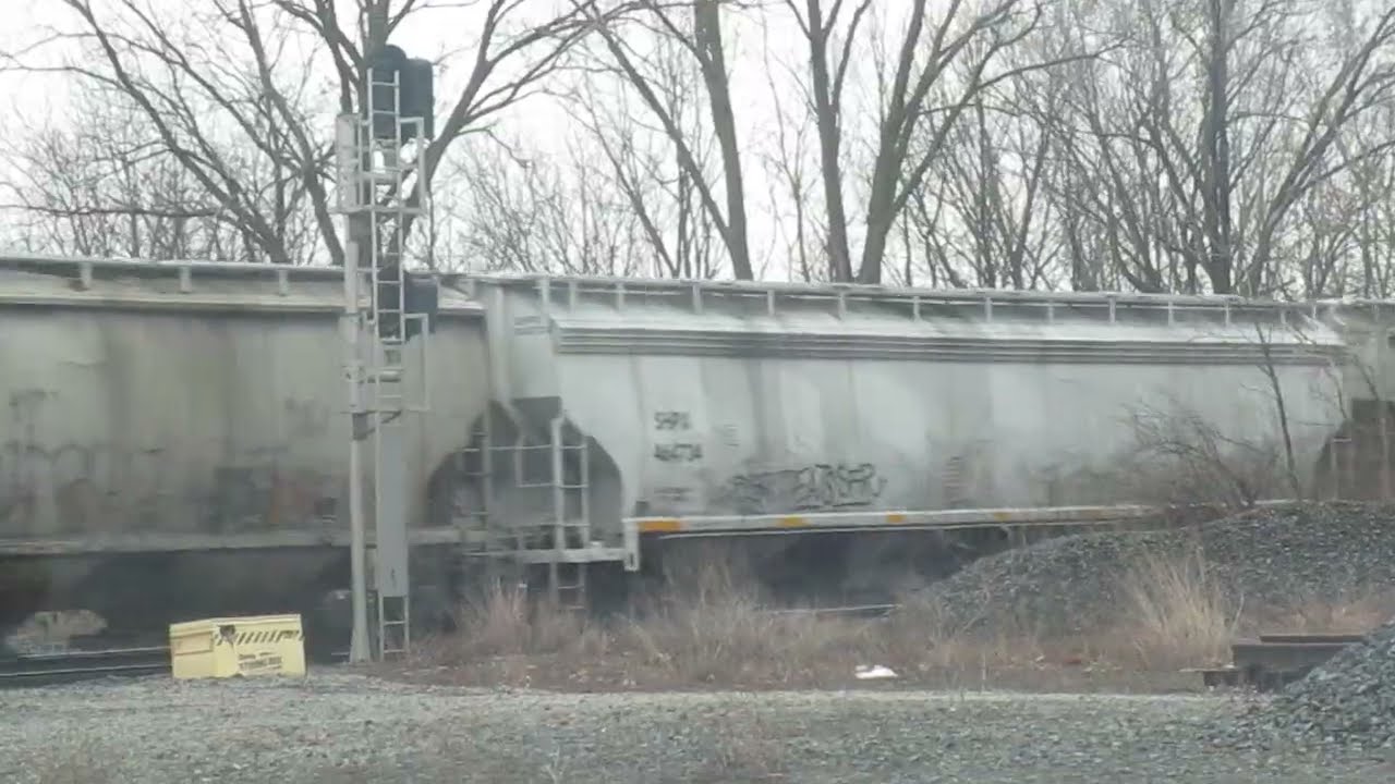 (2-18-2026) CSX westbound mixed freight train in Marion Ohio.