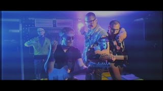 Amigod - Hősöd (Official Video) chords