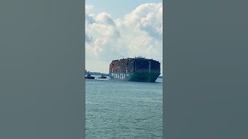 Tàu CMA-CGM khổng lồ dài gần 400m #ship