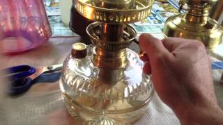 Finger lamp Queen anne, Ehrich & Graetz 20''' oil lamp with Victorian shade