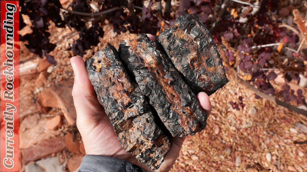 This Incredibly Unique Seam Agate Will Impress You!