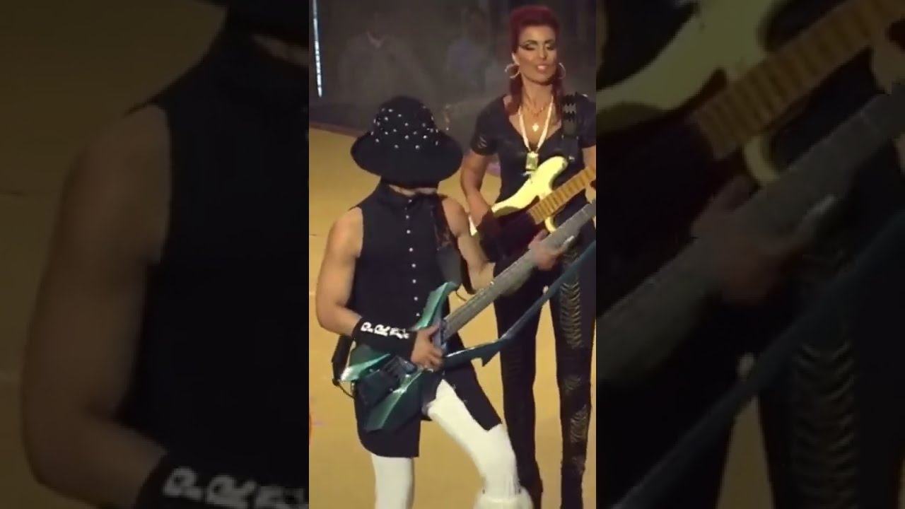 @prince **BOOTS GeT FUN-ky** @idanielsenbass💜  