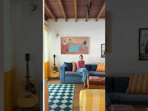 Casa Latina: refúgio colorido e solar