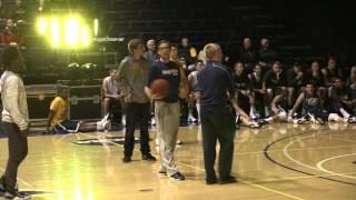 Basketball teams host Midnight Madness by Augie TV 120 views 8 years ago 1 minute, 1 second