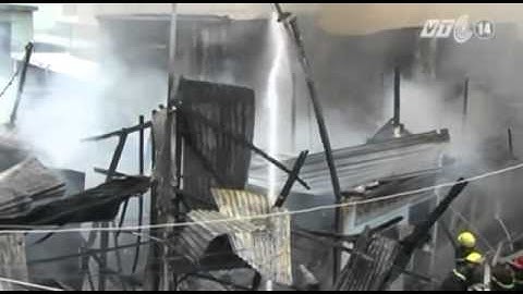 Cháy Lớn Thiêu Rụi 15 Căn Nhà Tại Trung Tâm Tỉnh An Giang