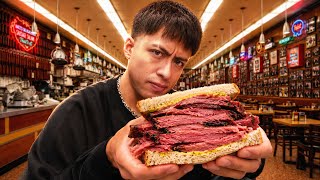 People wait in line for HOURS for this SANDWICH... is it really worth it? | KATZ NY 🇺🇸🥪