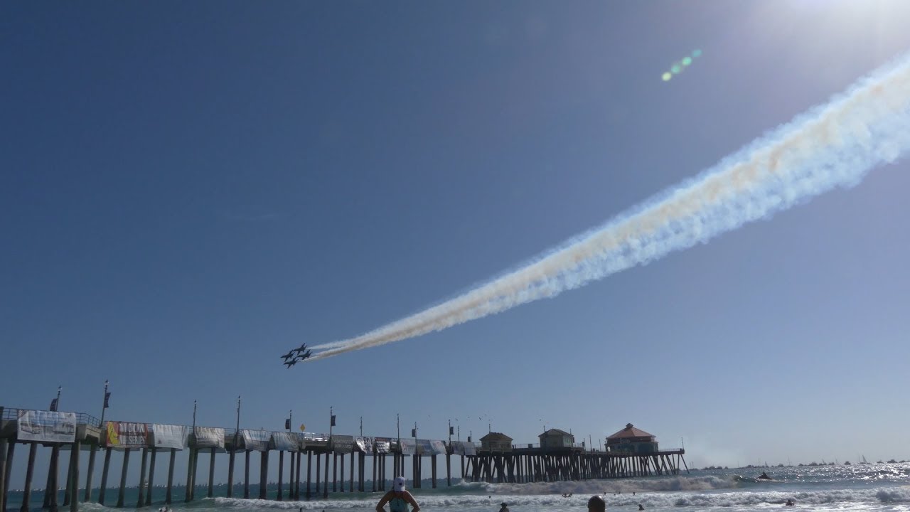 Huntington Beach, CA, Air Show, 10/1/2017 Part 9 (4K30) YouTube