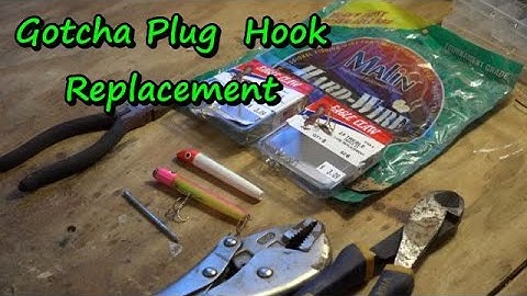 How to replace old hooks on a Gotcha Plug /Best way to change hooks on a Gotcha Plug
