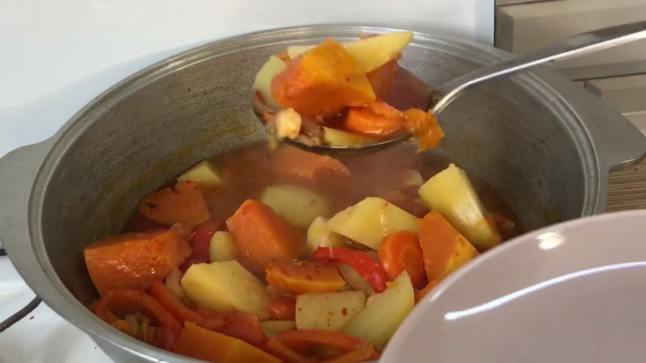 A cauldron of food for the whole family, cooking is easy and fast