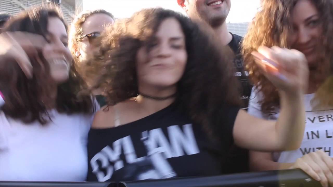 HEAD FULL OF DREAMS TOUR VLOG: WEEK 1