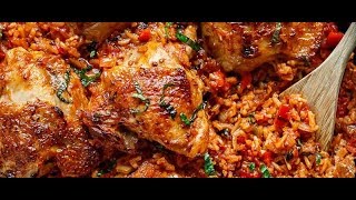 One Pan Tomato Basil Chicken & Rice Resimi